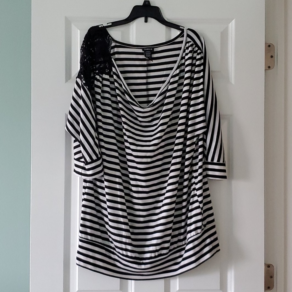 Striped lace top